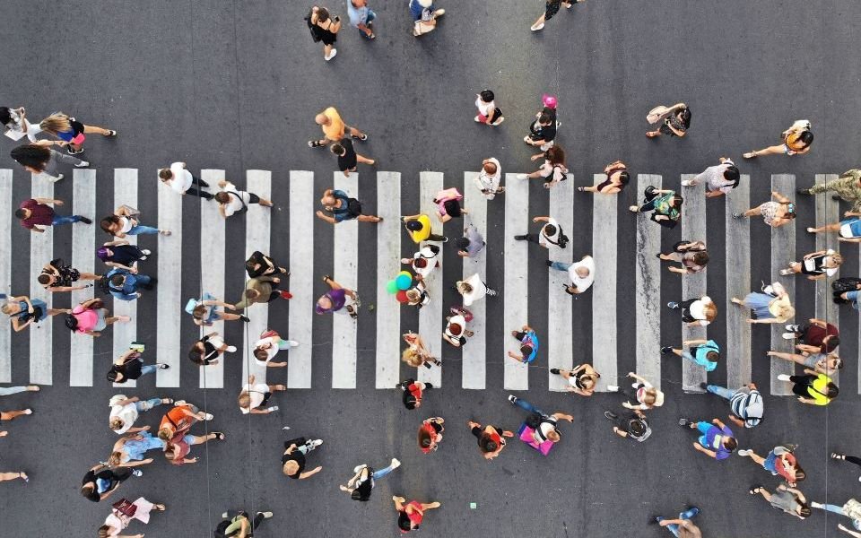 Διακυβέρνηση και δημοκρατία | Moneyreview.gr