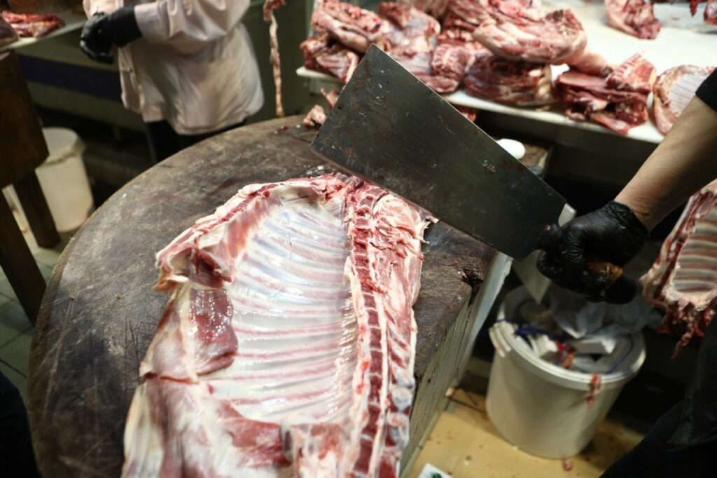 Νωπό κρέας: Ανεβαίνουν συνεχώς οι τιμές του – Αυξήσεις και ανησυχία στους καταναλωτές (vid) | Ειδήσεις για την Οικονομία