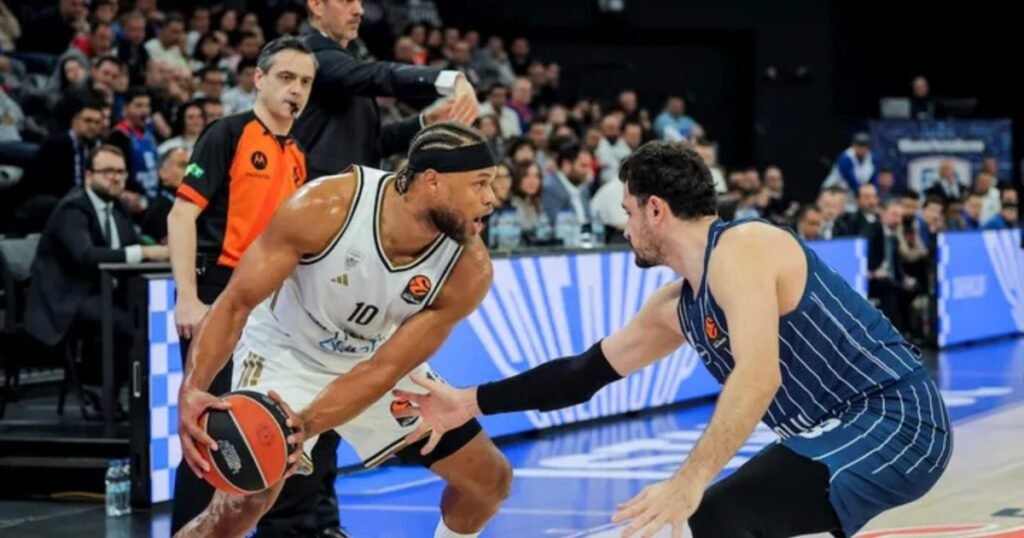 Αναντολού Εφές -Ντουμπάι BC 76-80: Πέρασε από την Πόλη!