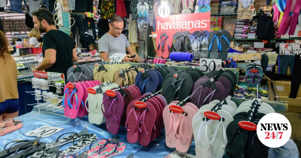 Οι υποστηρικτές του Μπολσονάρου μποϊκοτάρουν τις σαγιονάρες Havaianas