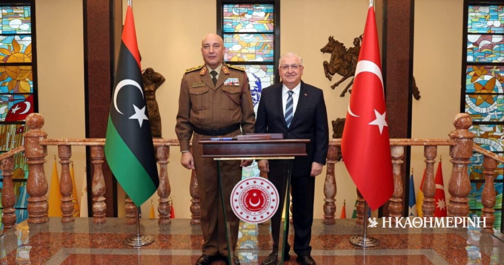 Αγκυρα: Συνετρίβη τζετ που μετέφερε τον αρχηγό του στρατού της Λιβύης