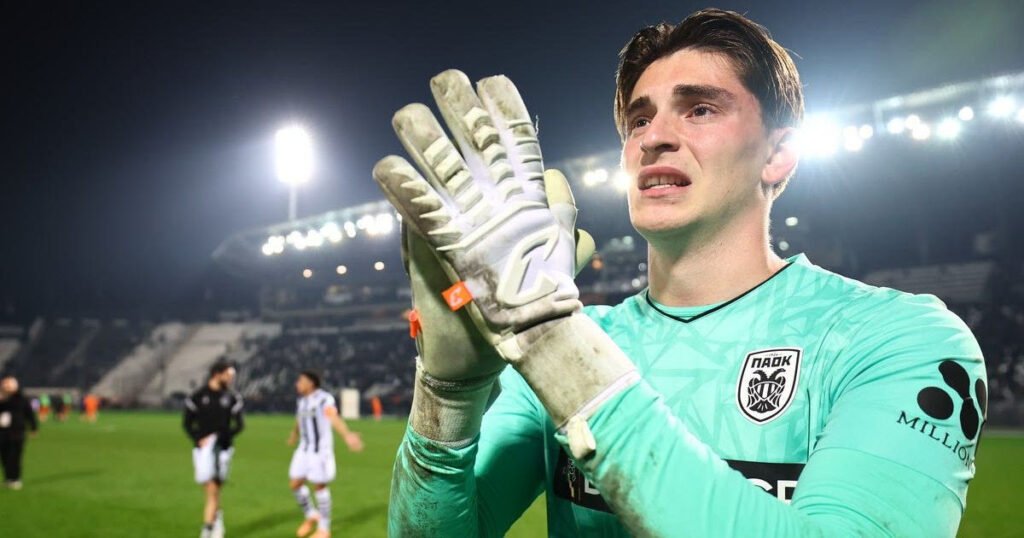 Ατρόμητος 5-4 πεν. (1-1): Ονειρικό ντεμπούτο του 21χρονου Μοναστηρλή, έγινε ήρωας στα πέναλτι και ο Δικέφαλος προκρίθηκε στους 8