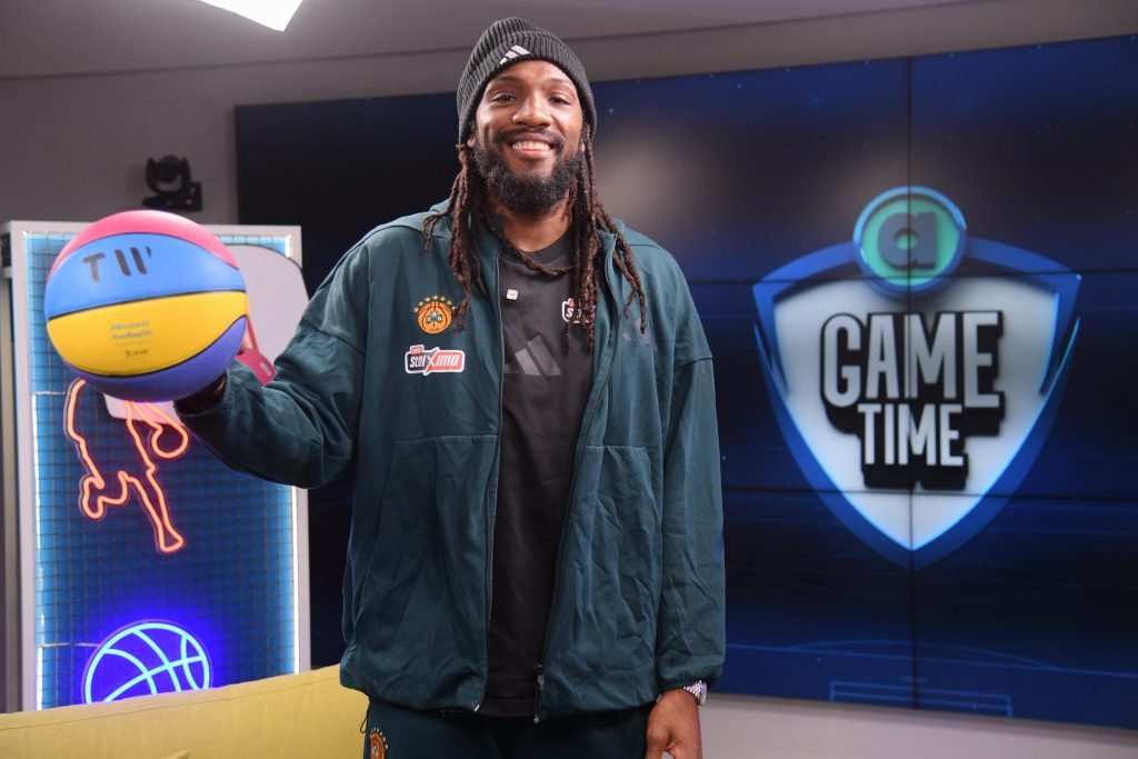 O Κένεθ Φαρίντ στο Allwyn Game Time φτιάχνει τον τέλειο παίκτη του Παναθηναϊκού – ο Φίλαθλος