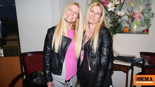 Οι αδερφές Ράντη προχώρησαν σε διπλή μαστεκτομή την ίδια ημέρα: «Λυγίσαμε και οι δύο»