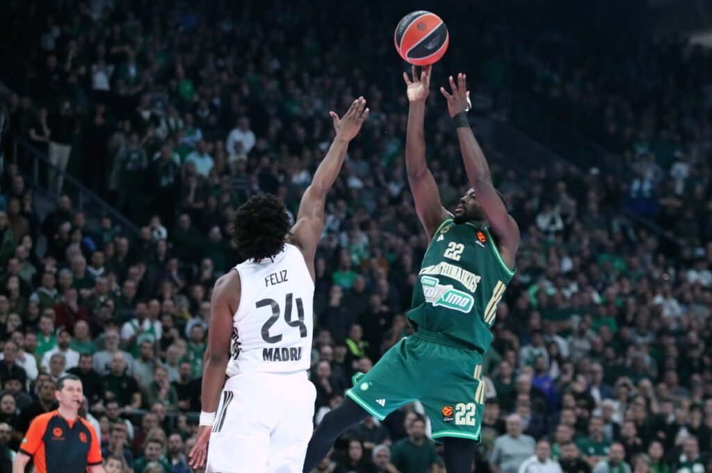 Euroleague: Ο Γκραντ είχε τον τελευταίο λόγο – Ο Παναθηναϊκός κέρδισε 82-81 την Ρεάλ