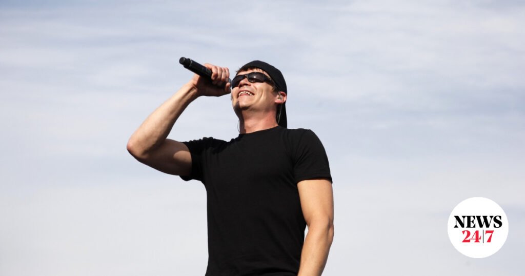 Πέθανε ο τραγουδιστής των 3 Doors Down, Μπραντ Άρνολντ