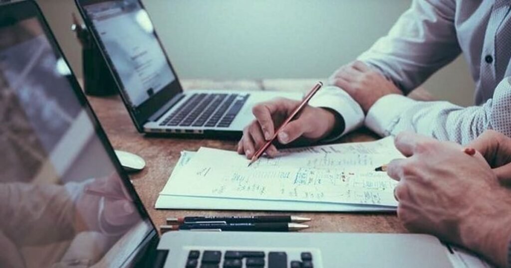 Ποιοι ασφαλισμένοι έρχονται πρώτοι στην υποβολή αιτήσεων για έξοδο στη…