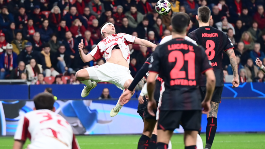 Champions League: Πάλεψε ο Ολυμπιακός, αλλά είπε αντίο στην Ευρώπη