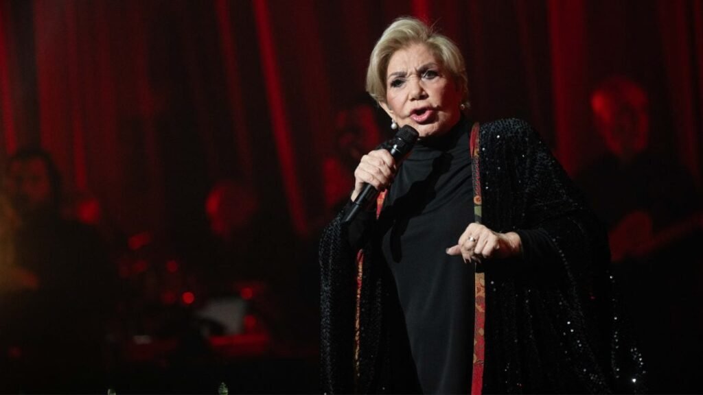 Μαρινέλλα: «Είμαι συμφιλιωμένη με τον χρόνο, τον αγαπώ»