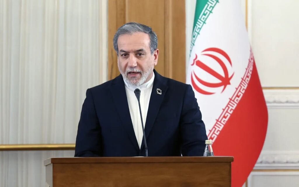 Ιρανός ΥΠΕΞ στη Βρετανίδα ομόλογό του: Η παροχή βάσεων στις ΗΠΑ θα θεωρηθεί συμμετοχή στον πόλεμο