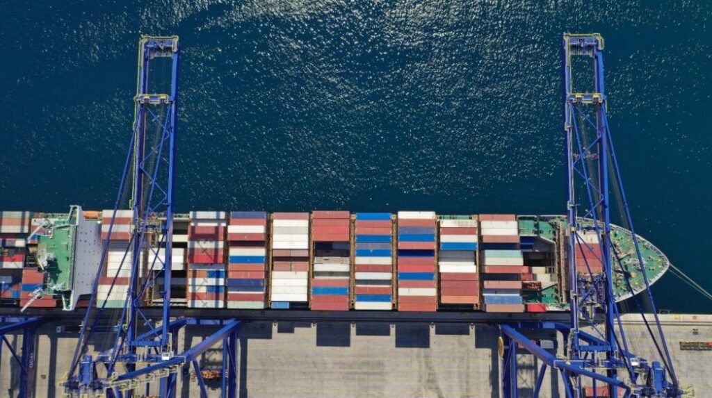 Στήριξη της Ναυτικής Ένωσης στη στρατηγική της ΕΕ για λιμάνια