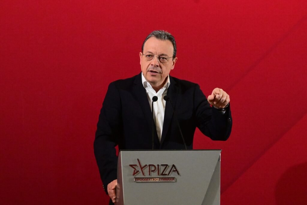 Απαίτηση και ανάγκη της κοινωνίας η ανασύνθεση και ενότητα του προοδευτικού κόσμου