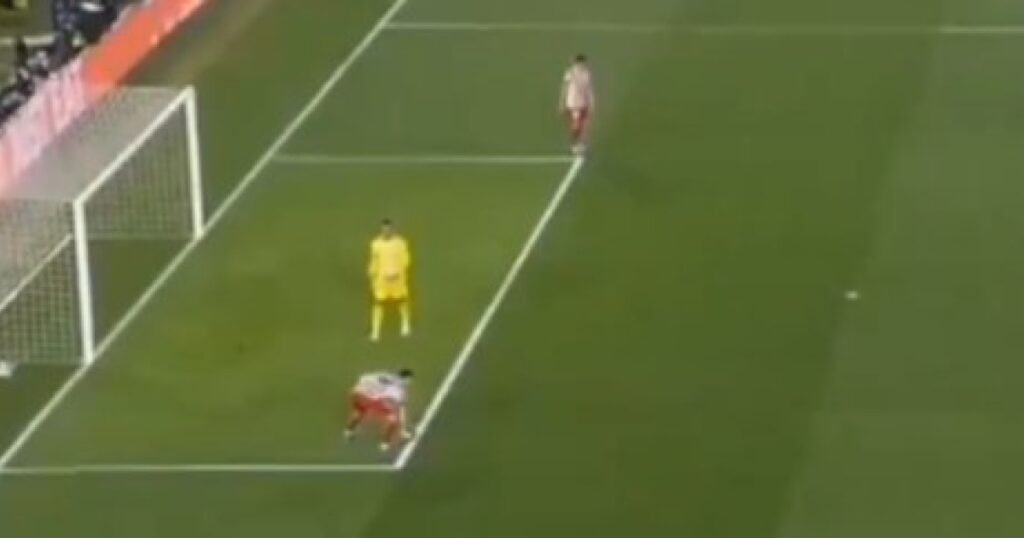 Η UEFA χαρακτήρισε «απαράδεκτη» την καταγγελία της Μπαρτσελόνα για πέναλτι του Πιούμπιλ