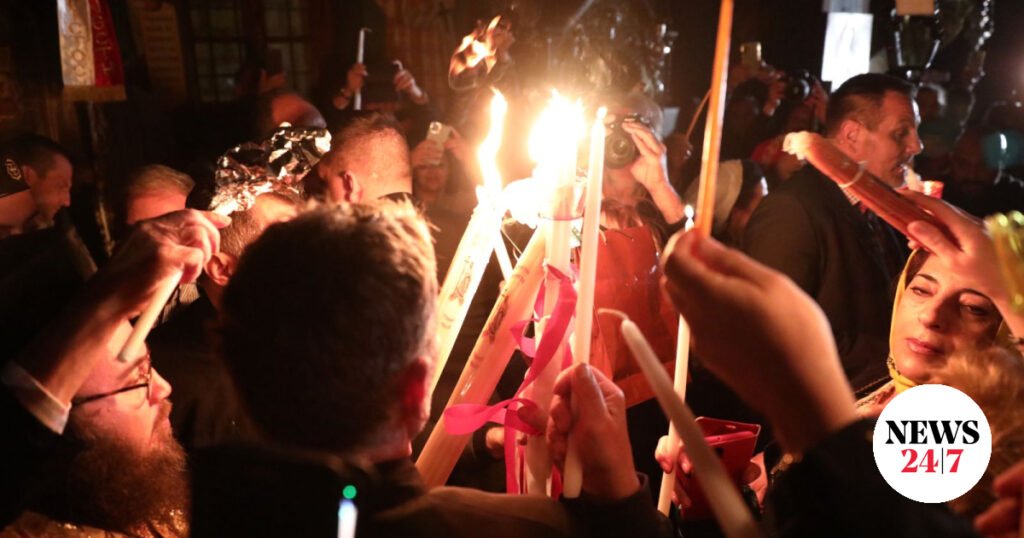 Το “Χριστός Ανέστη” ήχησε σε κάθε γωνιά της Ελλάδας