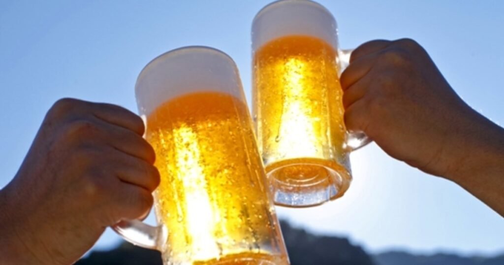 Μπύρα made in Greece: Οι μικροζυθοποιοί ανεβαίνουν, αλλά οι φόροι……