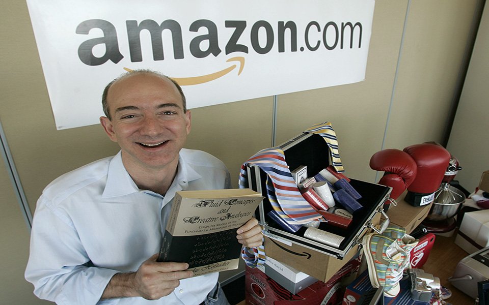 «Ο Jeff Bezos λέει ψέματα» – Ο «Γολιάθ» που προσπάθησε να καταστρέψει την Amazon