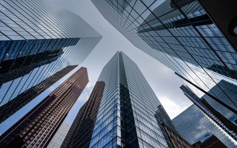Δείκτες ESG και επενδυτικός κίνδυνος: Τι ξεχωρίζει στην ελληνική αγορά