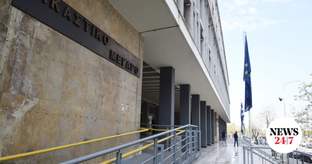 Στη φυλακή 33χρονος που πέταξε βάζα με βενζίνη στο σπίτι πρώην συντρόφου του